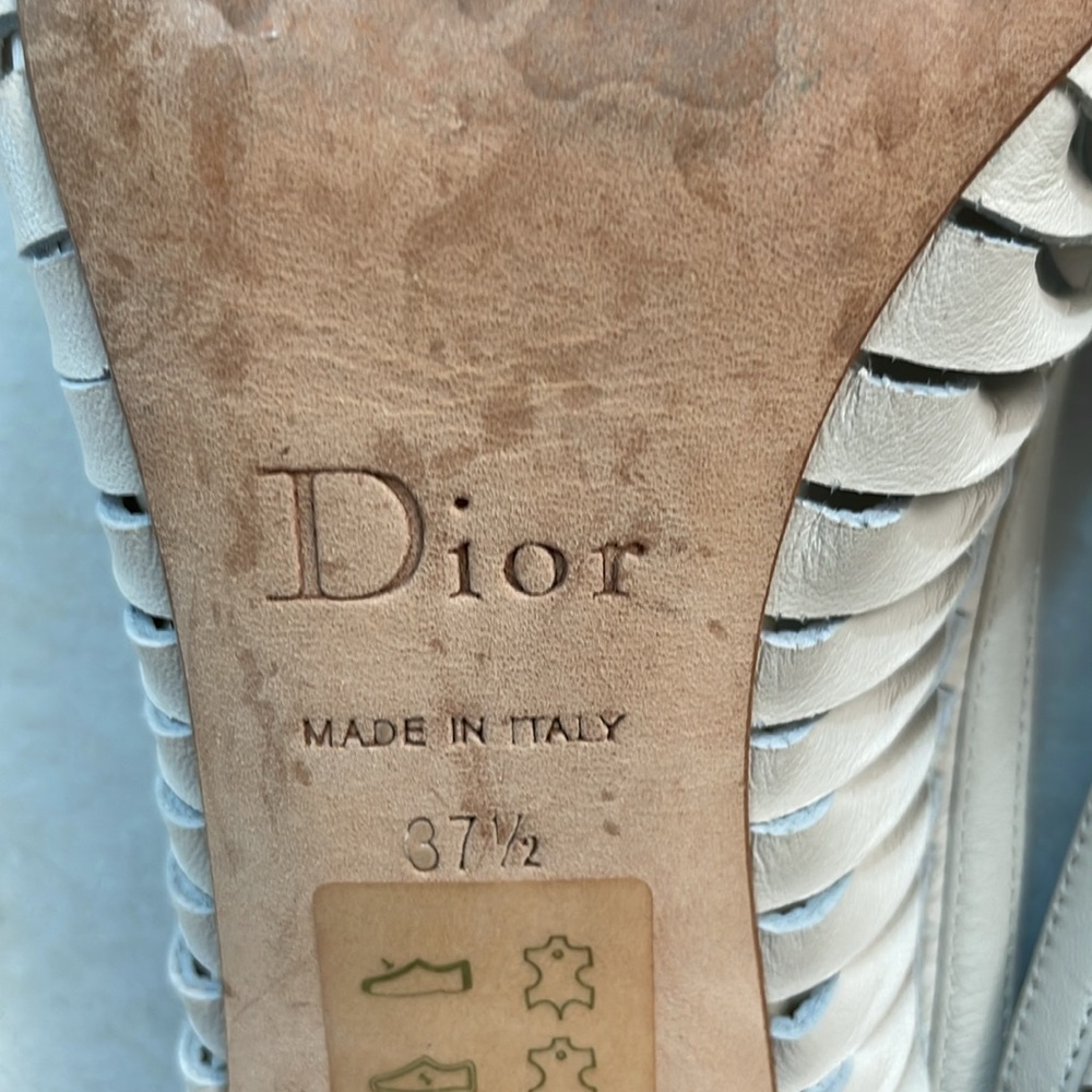 Dior Leather Cream Heeled - Picture 6 of 10